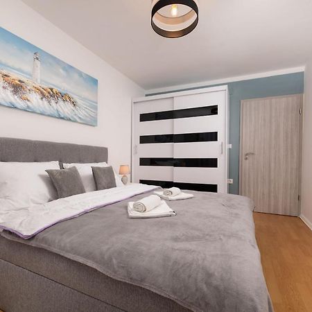 Apartments Vugrin Šilo Eksteriør billede